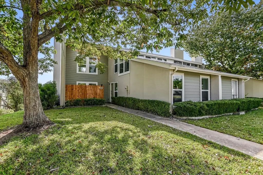 100 Lido Circle G1, Lakeway