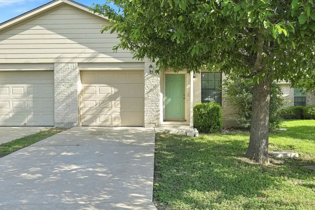 1017 Drovers Cove, Georgetown