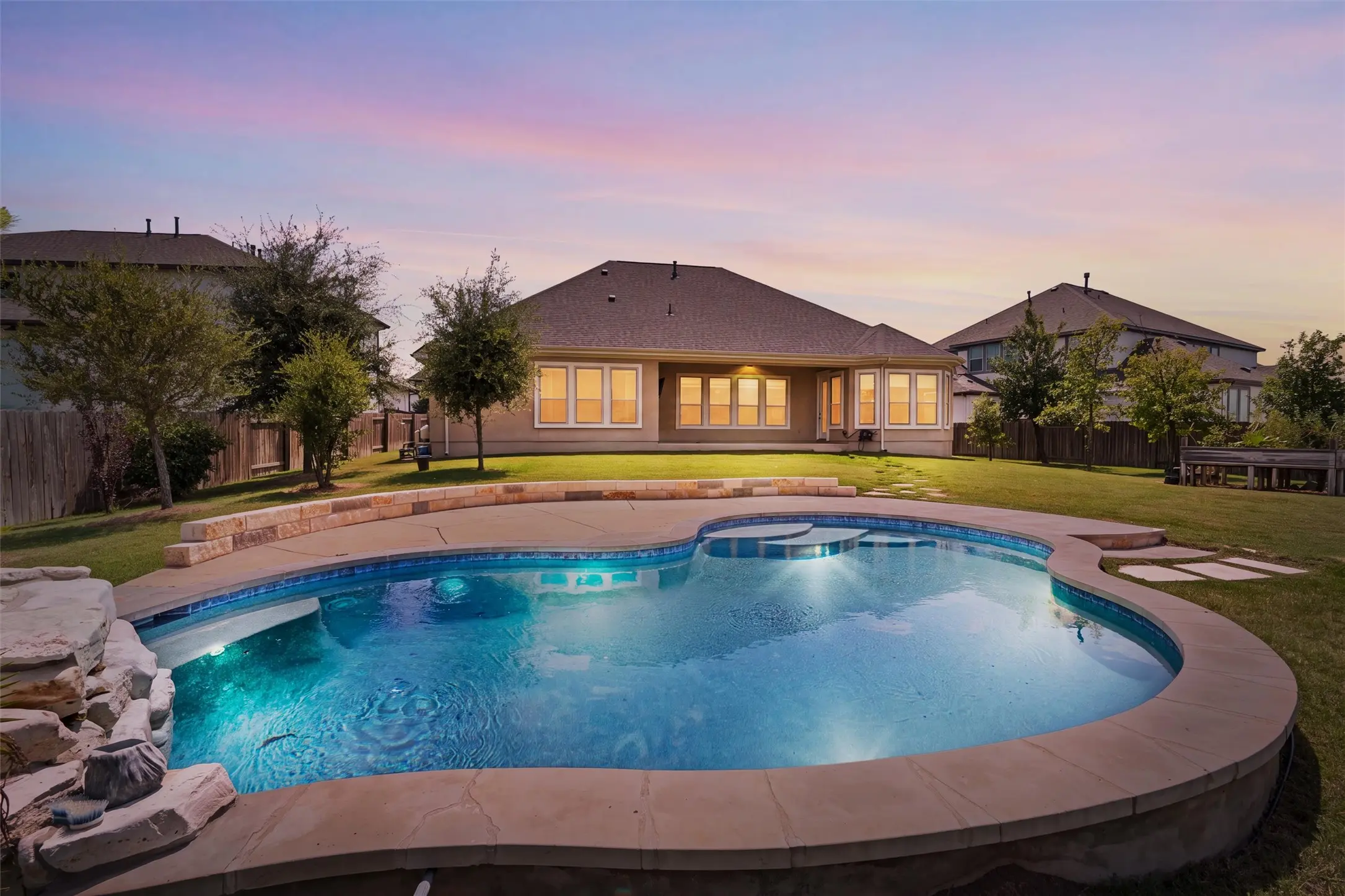 Photo of Listing #8761202