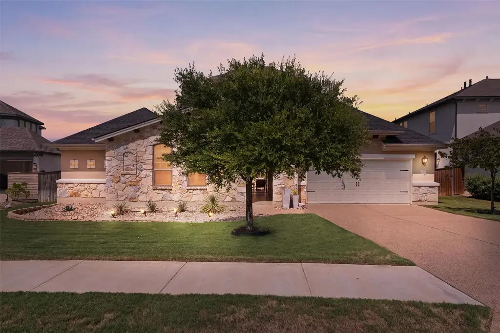 2700 War Wagon Way, Leander