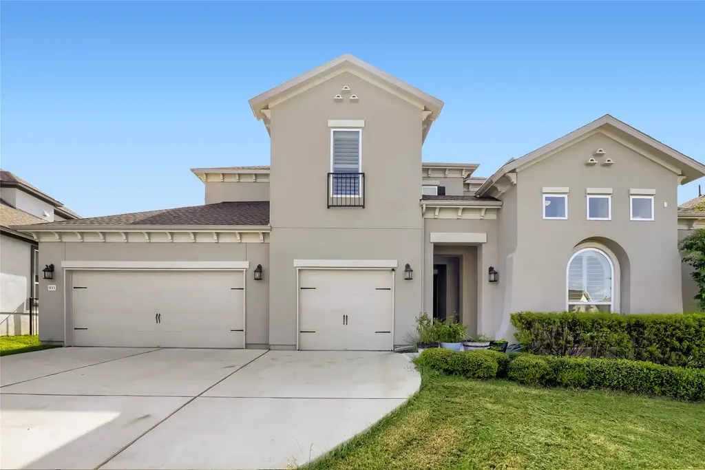 933 Trevi Fontana Drive, Leander