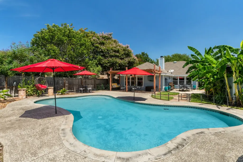 1817 Mason Creek Boulevard, Leander