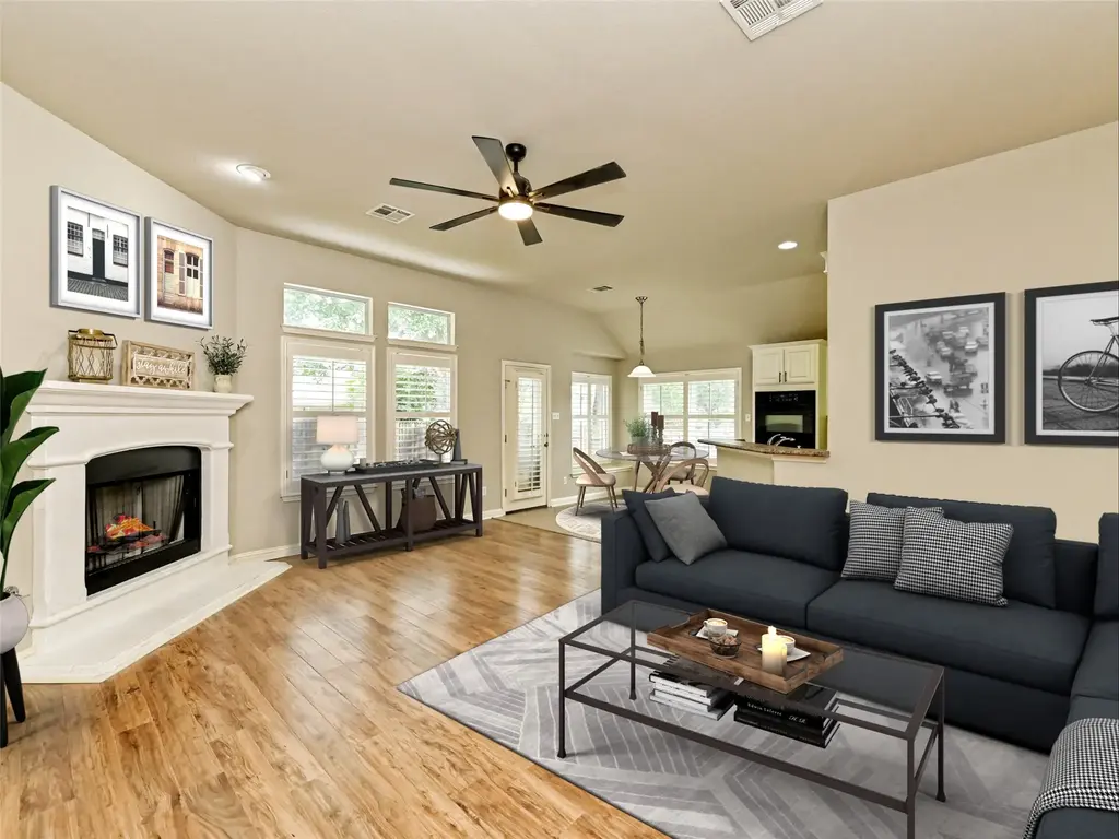 10009 Buffalo Lake Lane, Austin