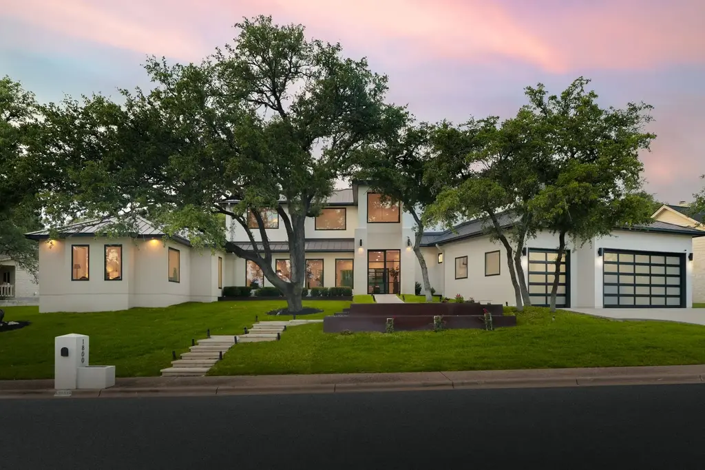 1800 Bay Hill Drive, Austin