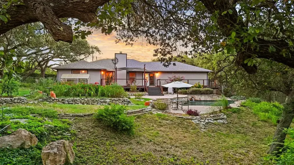 2111 Stallion Springs Drive, Fischer