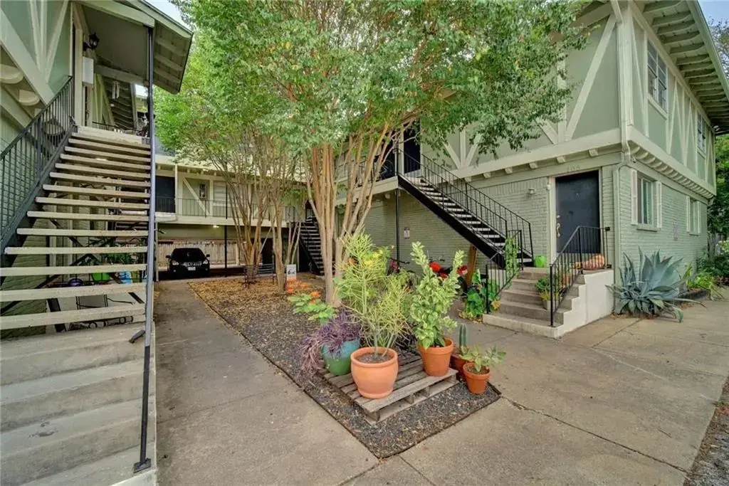 4306 Avenue A 105, Austin