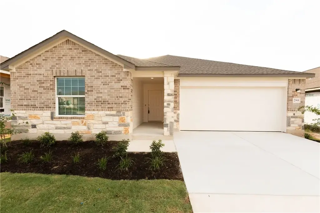 288 George Neggan Lane, Bastrop
