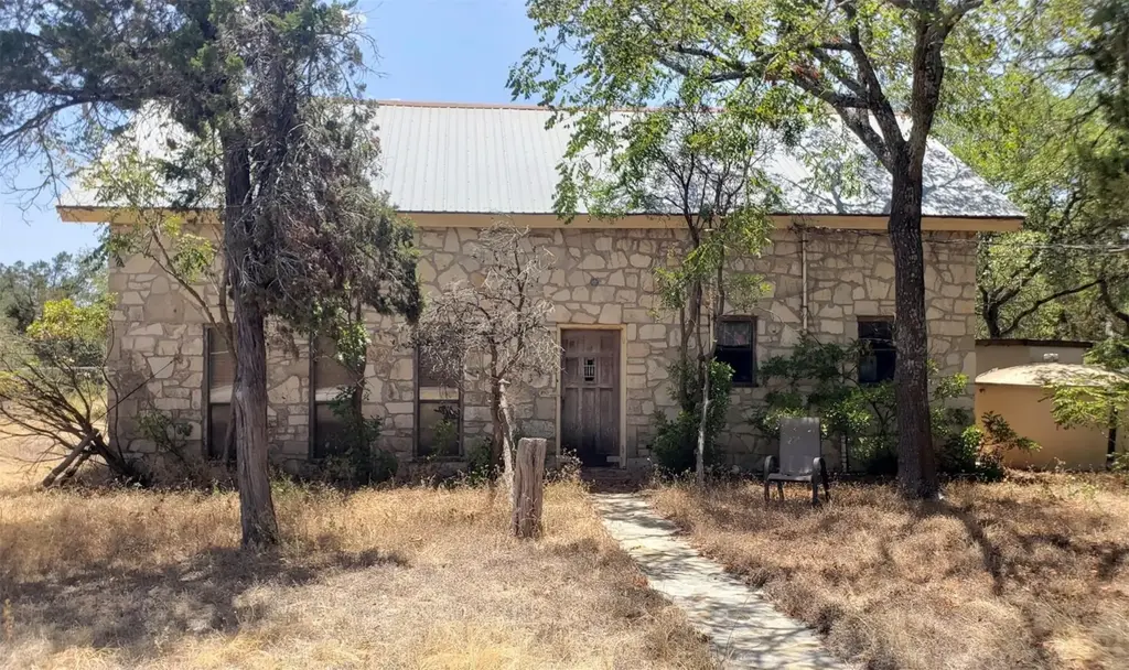 11916 Lime Creek Road, Leander