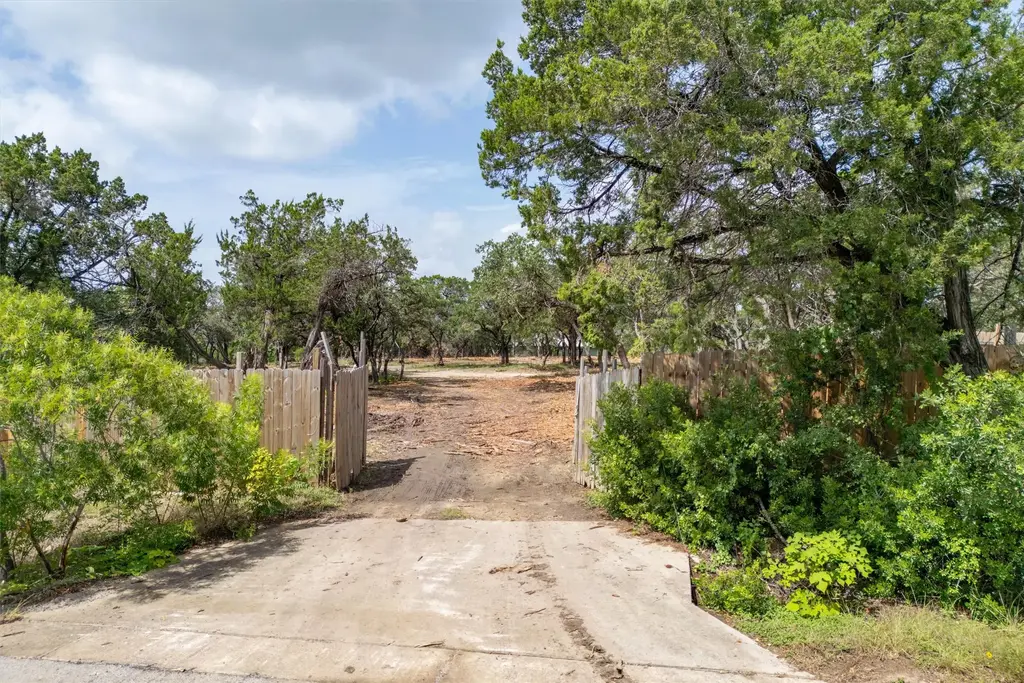 5207 Avispa Way, Austin