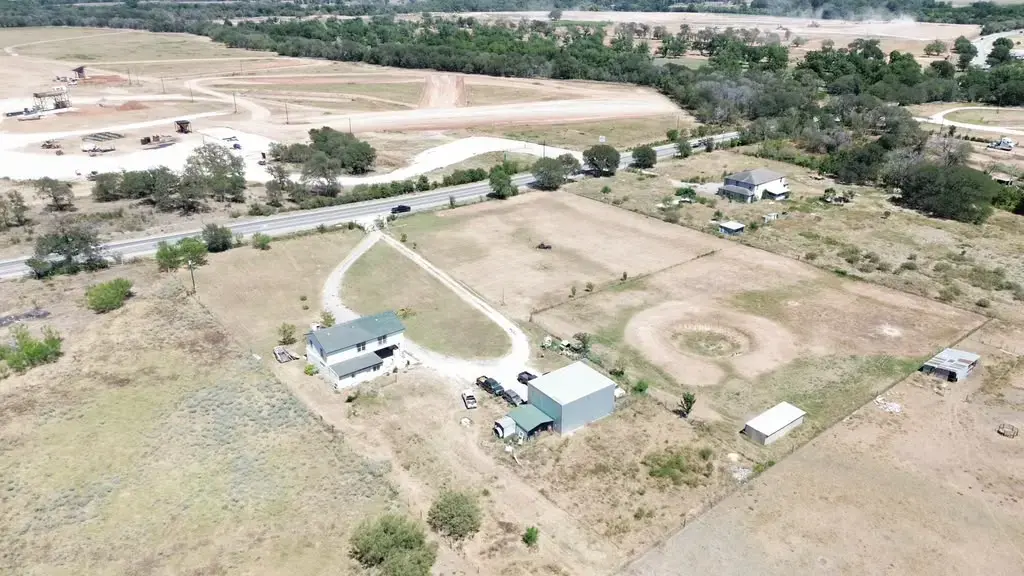 1228 Fm 969, Bastrop