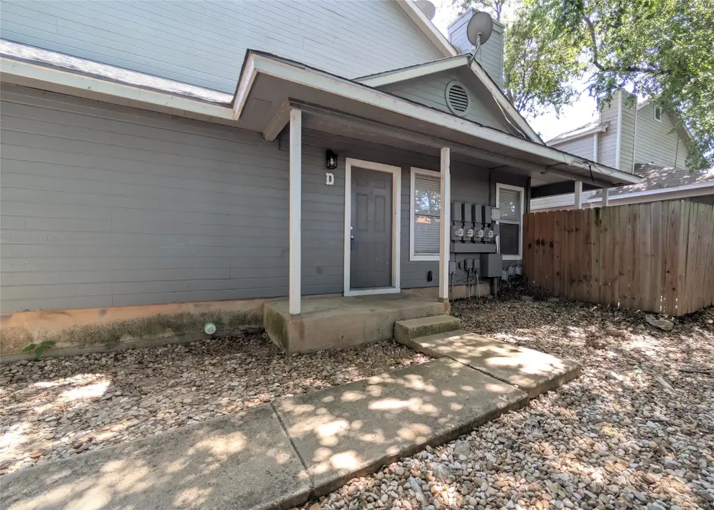 8816 Schick Road D, Austin