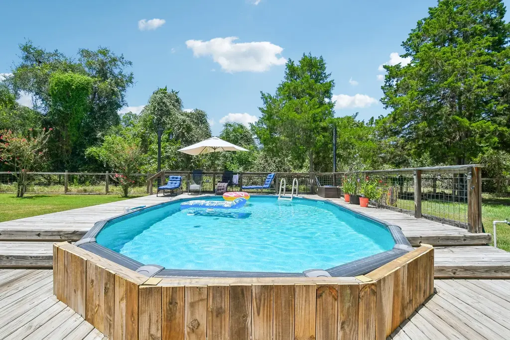 141 Upola Court, Bastrop