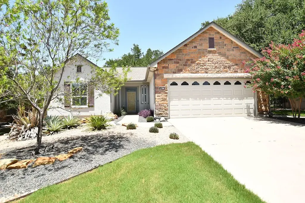 108 Camp Drive, Georgetown