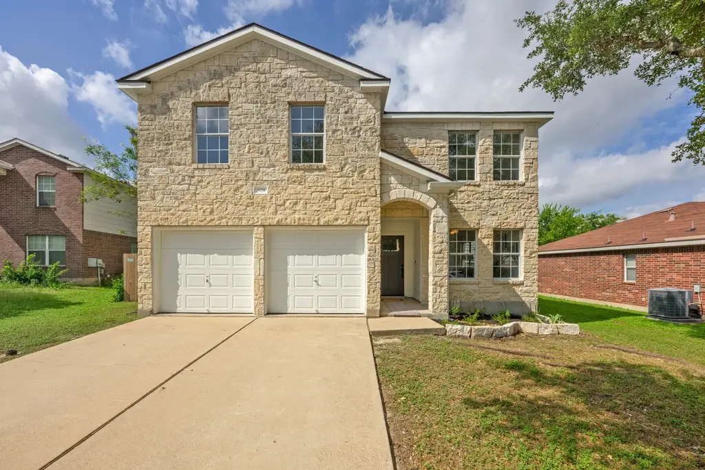 809 Tapestry Cove, Pflugerville