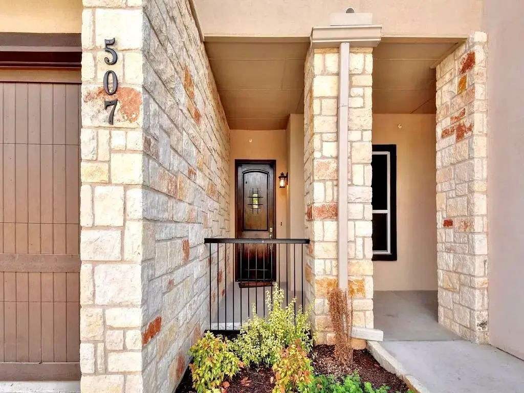 2601 N Quinlan Park Road 507, Austin