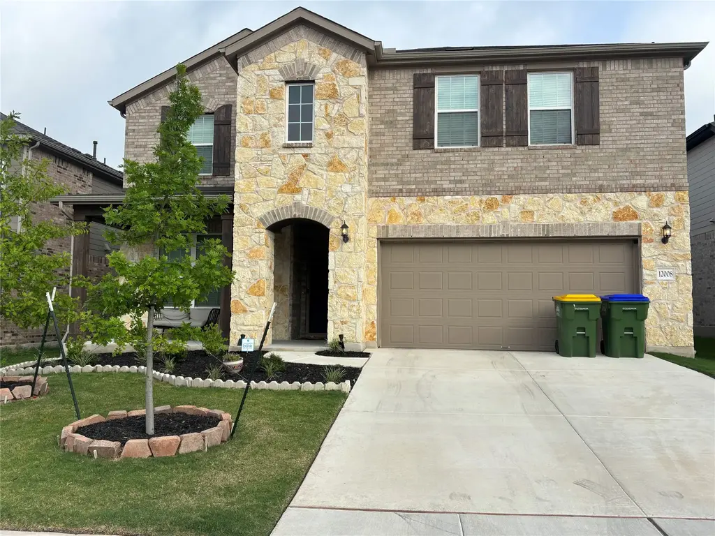 12008 Bacalar Bend, Manor