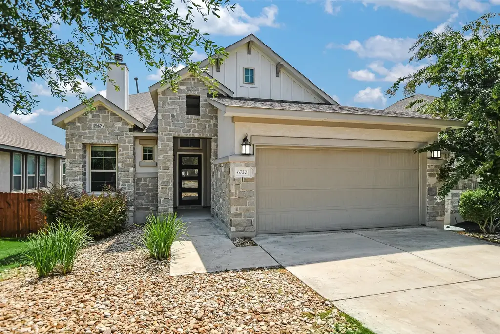 6720 Llano Stage Trail, Austin