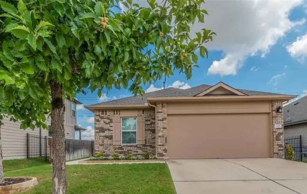 305 Rusk Bluff Avenue, Leander