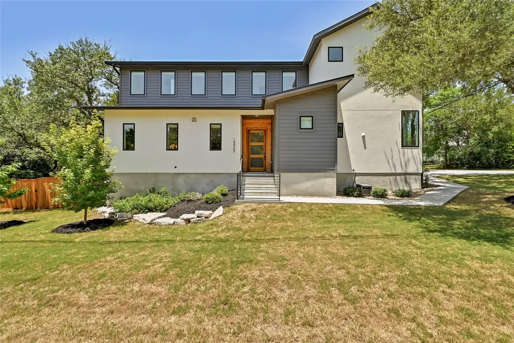 18405 Georgetown Drive, Jonestown