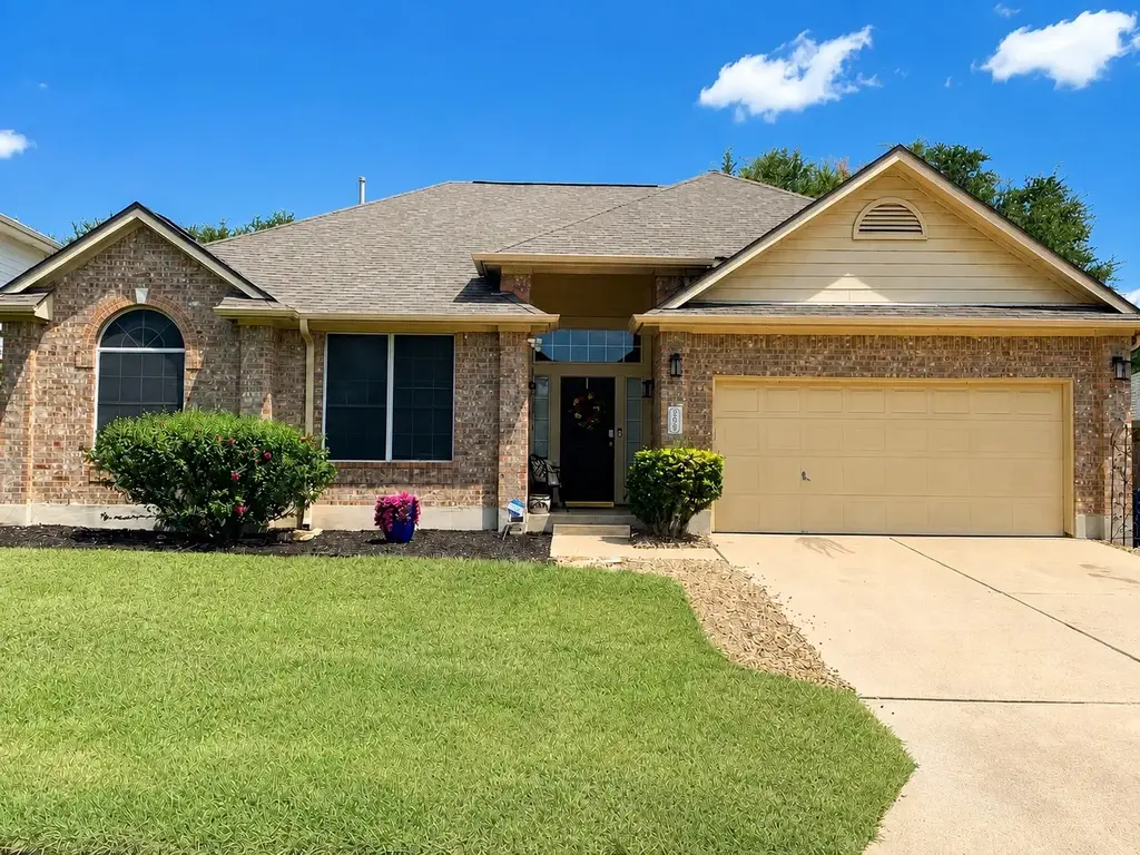 609 Thrush Drive, Leander