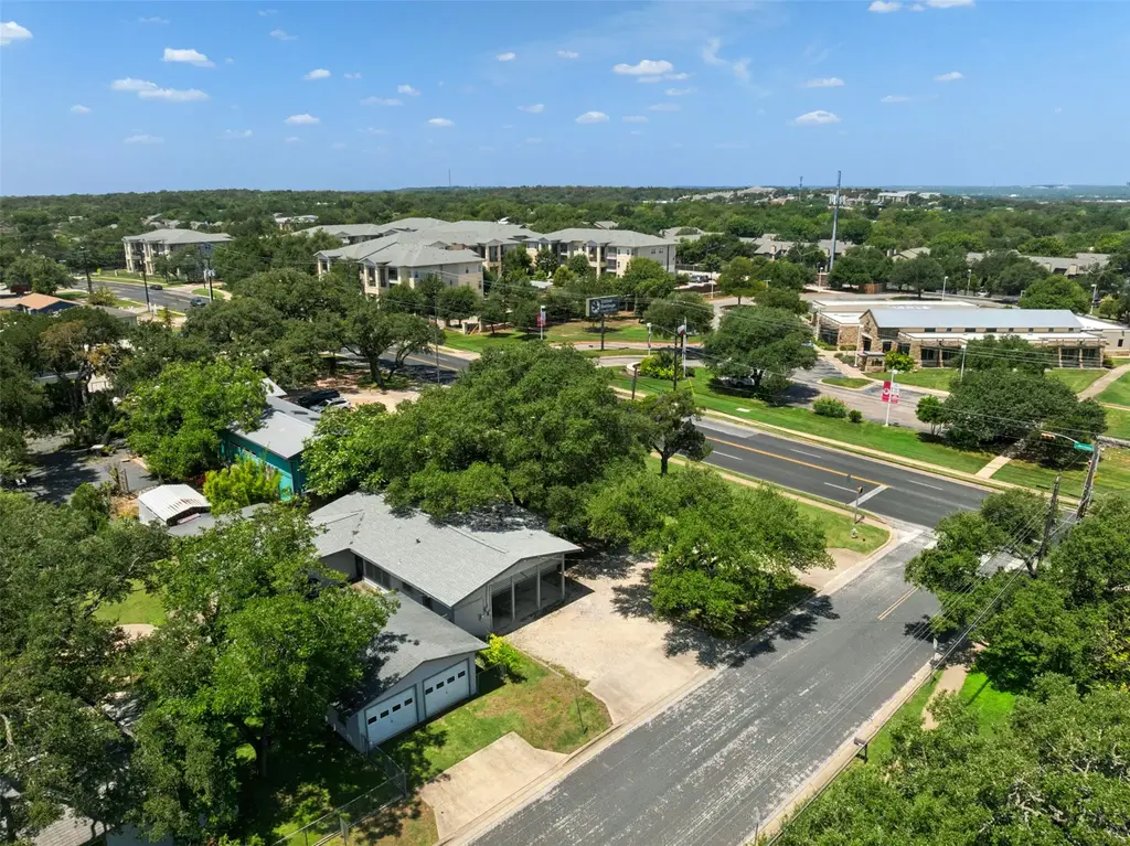 6401 Menchaca Road, Austin