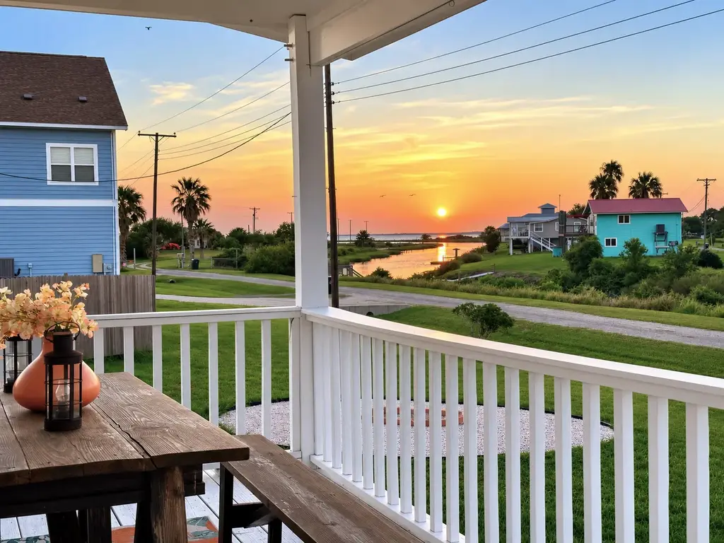 52 Anchor Lane, Seadrift