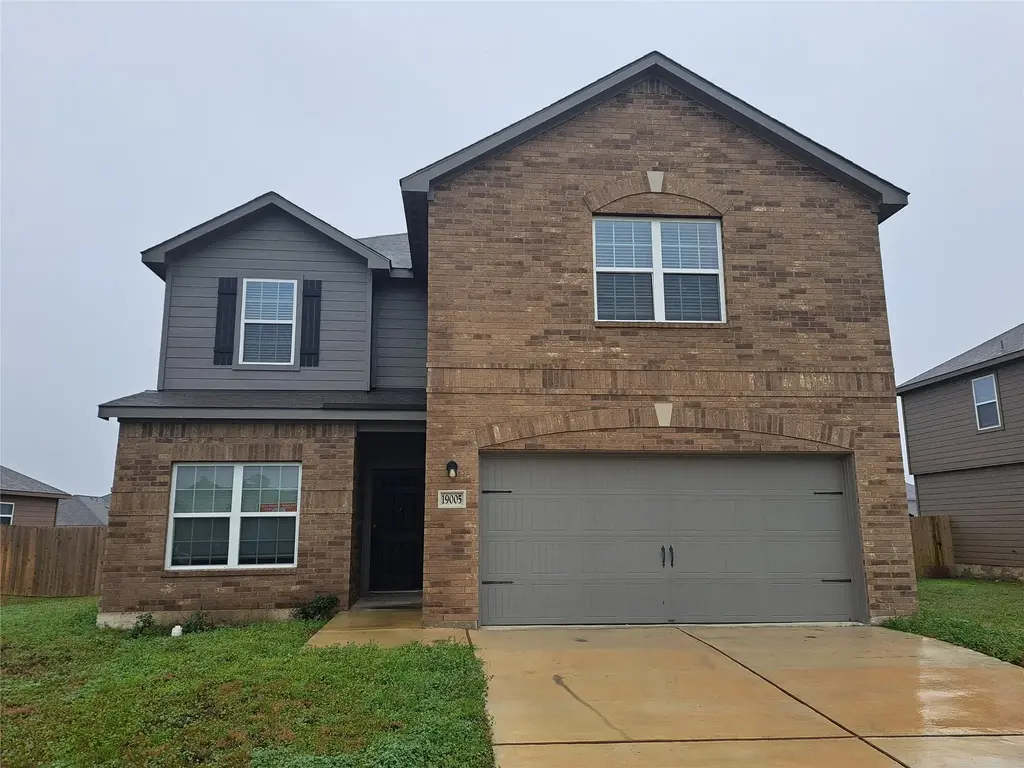 19005 Quiet Range Drive, Elgin