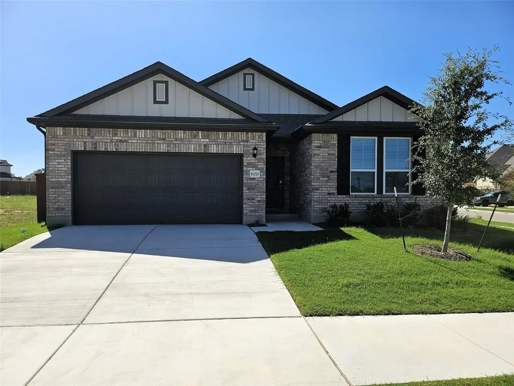 600 Hickory Bend Trail, Georgetown
