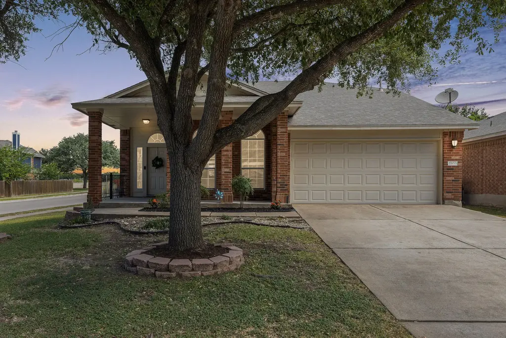 1500 Jackie Robinson Place, Round Rock