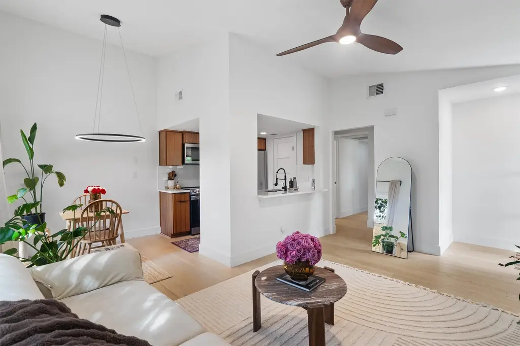 12811 Copper Cliff Avenue B, Austin