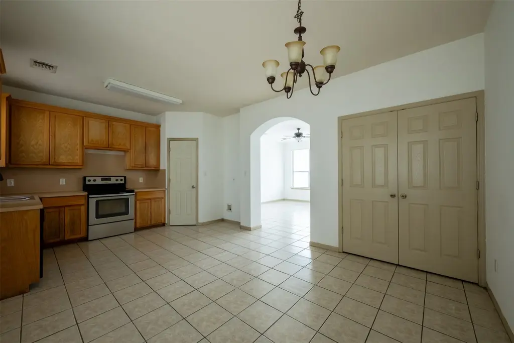 8901 Parkfield Drive, Austin
