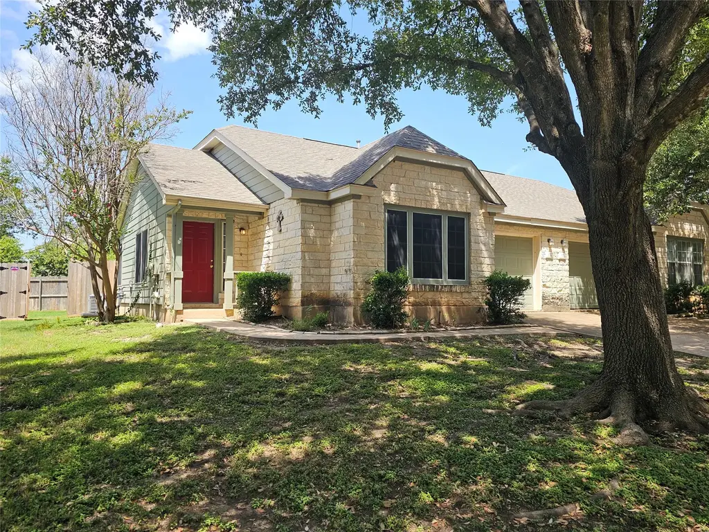 174 Prairie Springs Loop, Georgetown