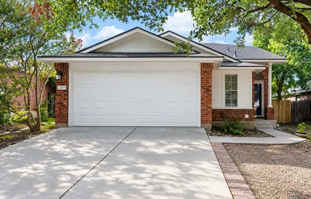 2205 Ada Lane, Round Rock