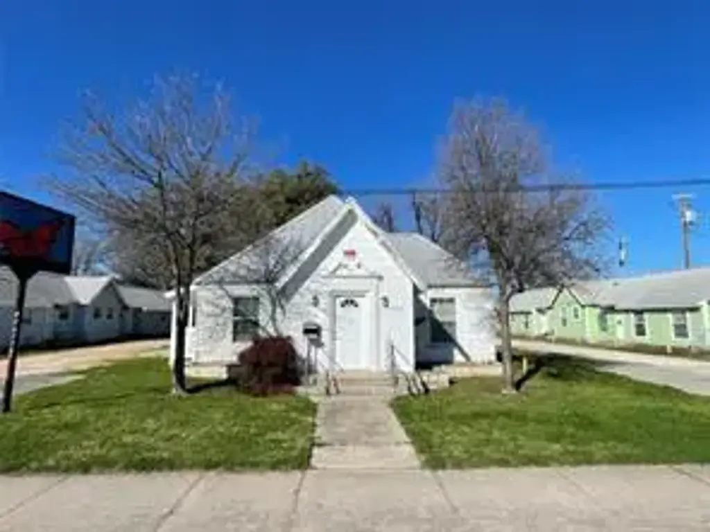 4926 Cesar Chavez Street, Austin