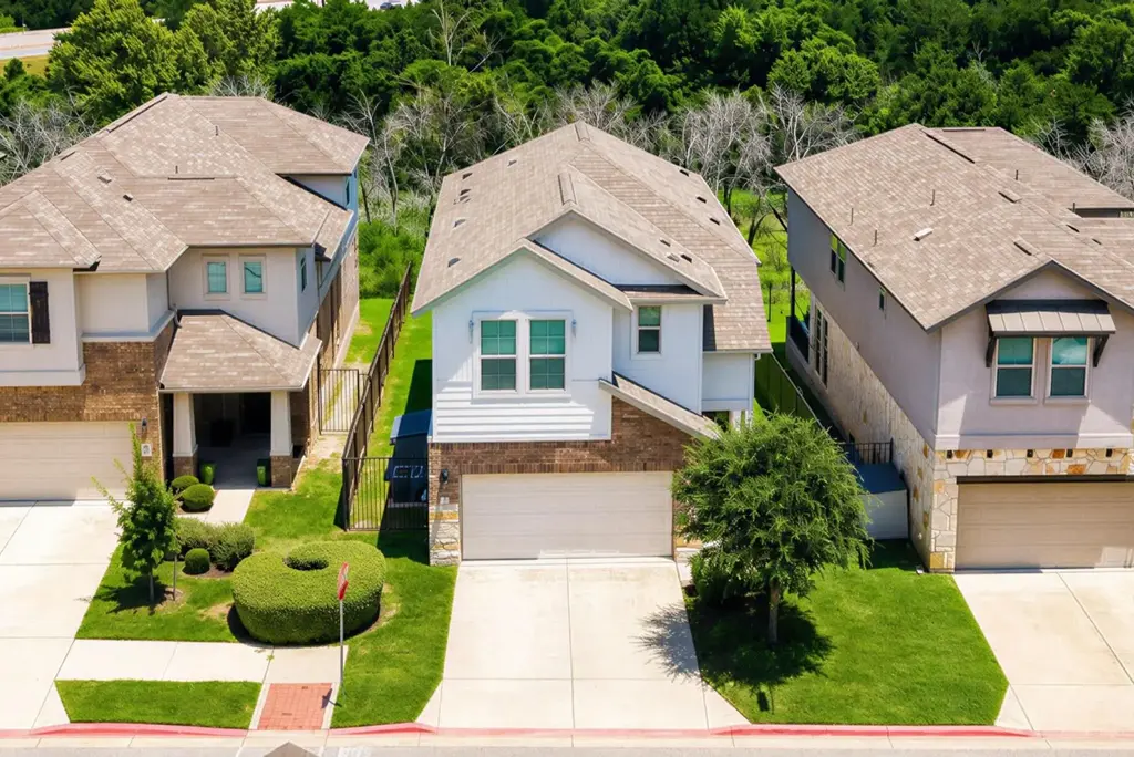 3240 E Whitestone Boulevard 4, Cedar Park
