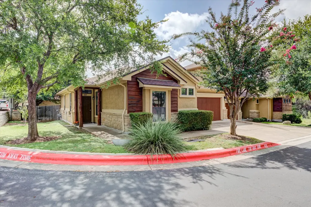 6705 Covered Bridge Drive 10, Austin
