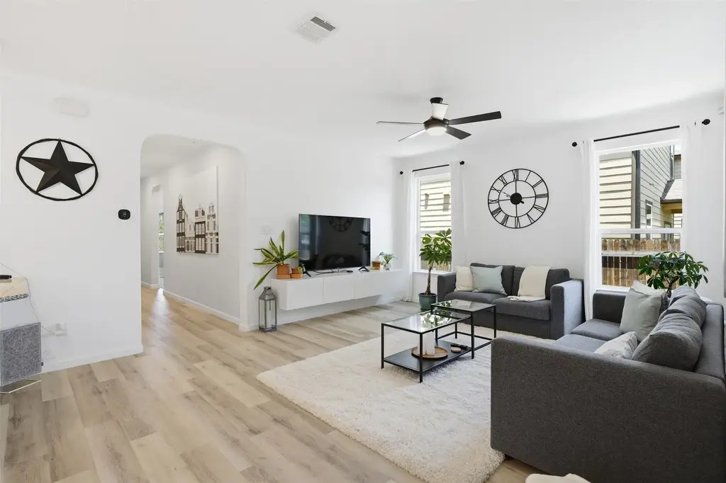 425 Conchillos Drive, Georgetown