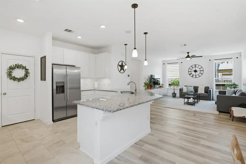 425 Conchillos Drive, Georgetown