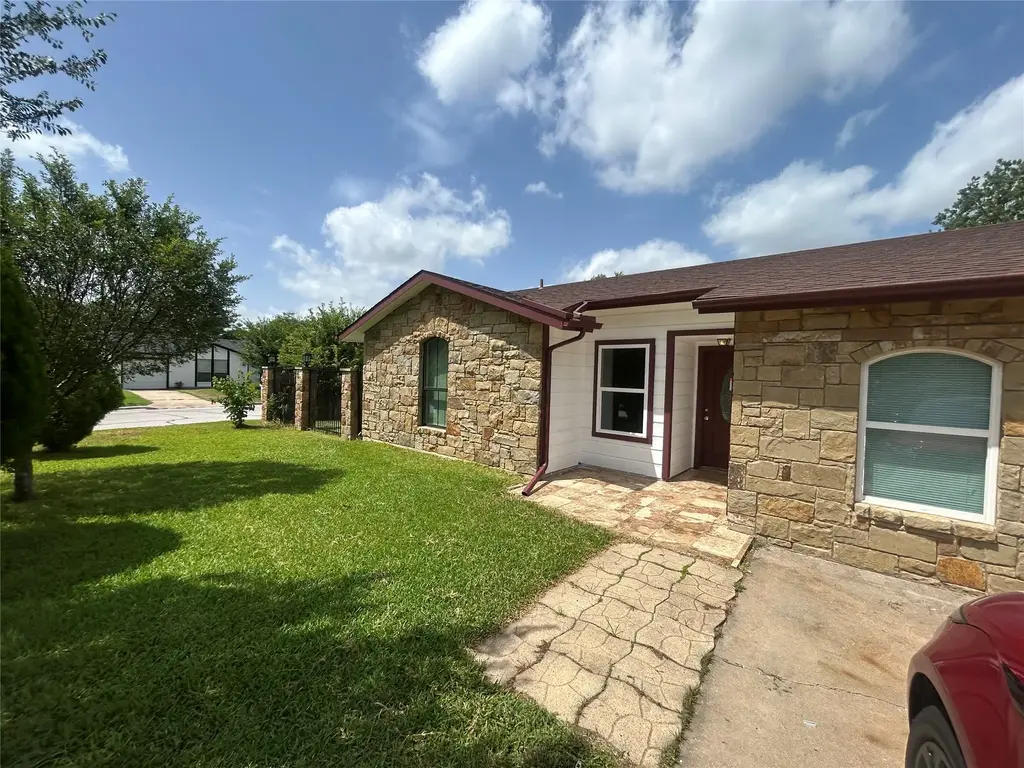 1909 Heathwood Circle, Round Rock