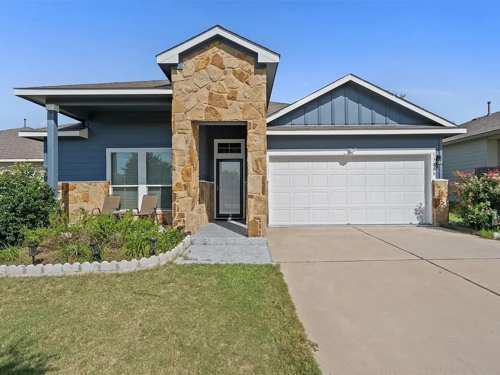 13809 Harrisglenn Drive, Pflugerville
