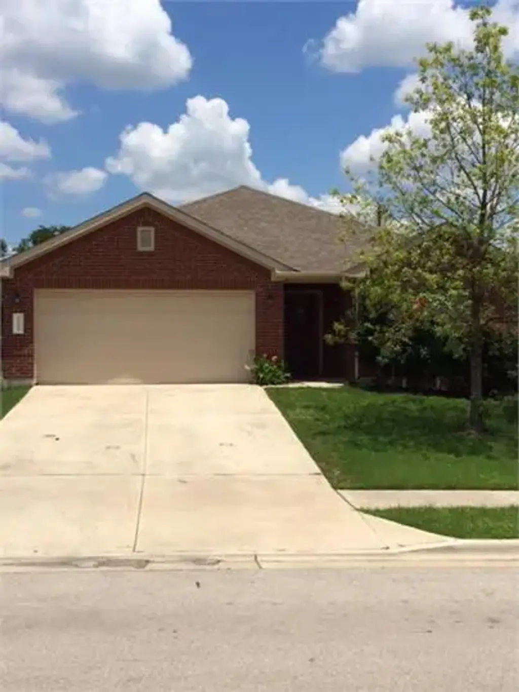 1098 Giberson Way, Buda
