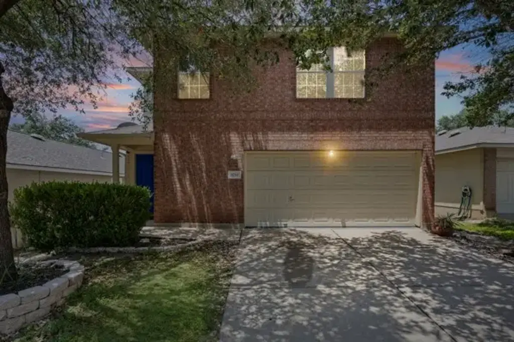 8710 Davis Oaks Trail, Austin