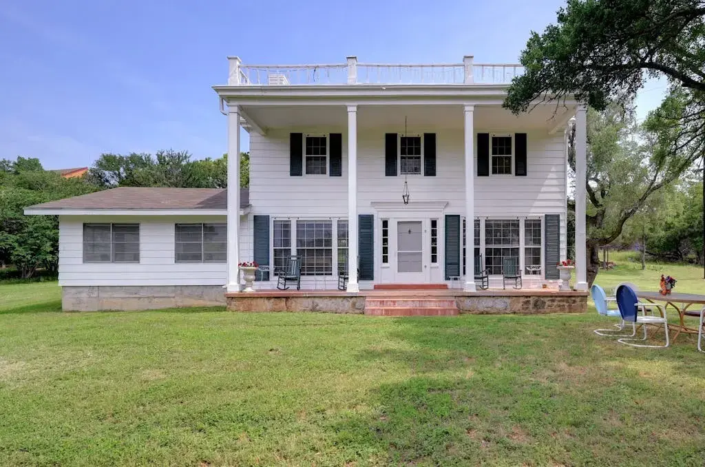 119 River Place, Johnson City