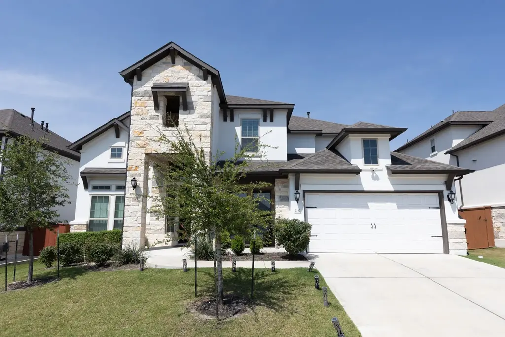 2332 Giona Place, Round Rock