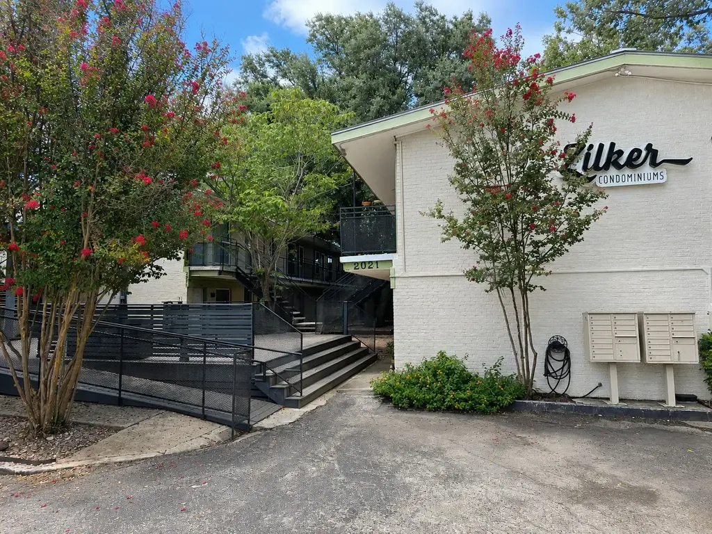 2021 Bluebonnet Lane 106, Austin