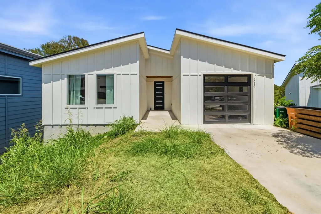 5010 Baker Street, Austin