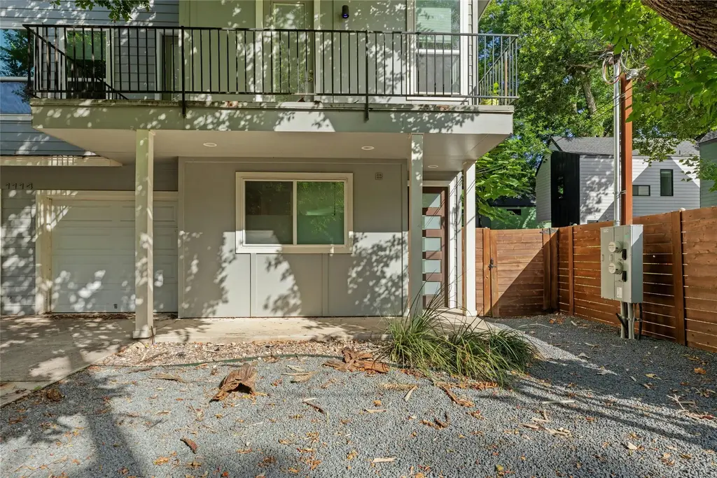 1114 Walton Lane B, Austin
