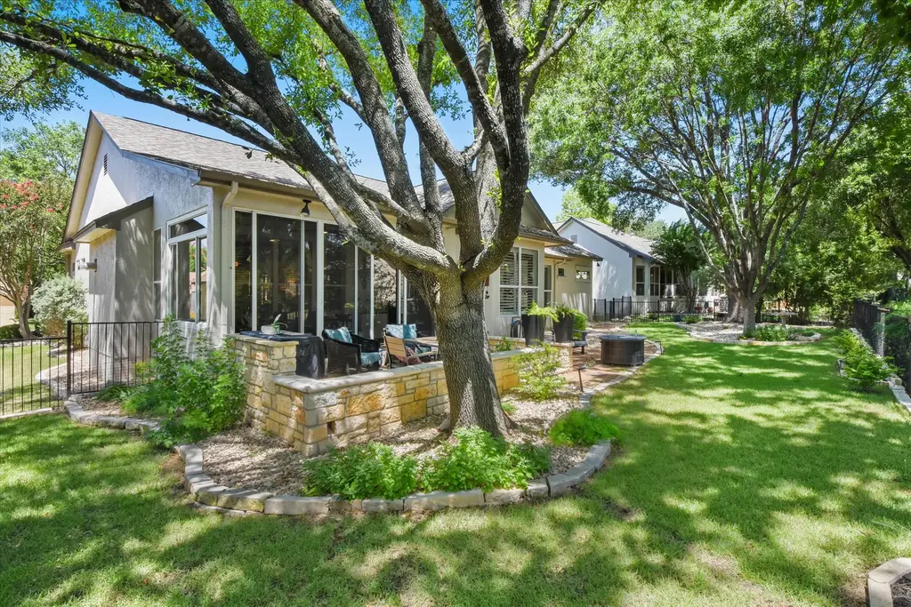 104 Wild Rose Drive, Georgetown