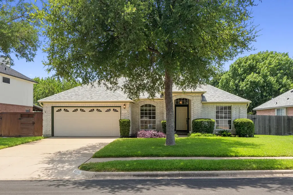303 Sycamore Drive, Cedar Park