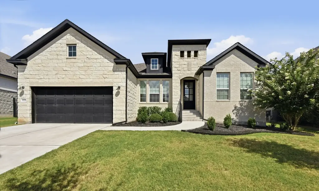 433 Running Bird Road, Austin